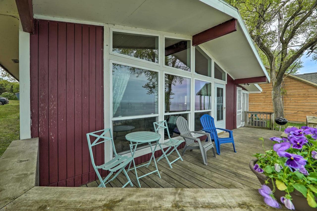 Lakefront Cottage Near Wineries And State Parks! Mears Exteriér fotografie