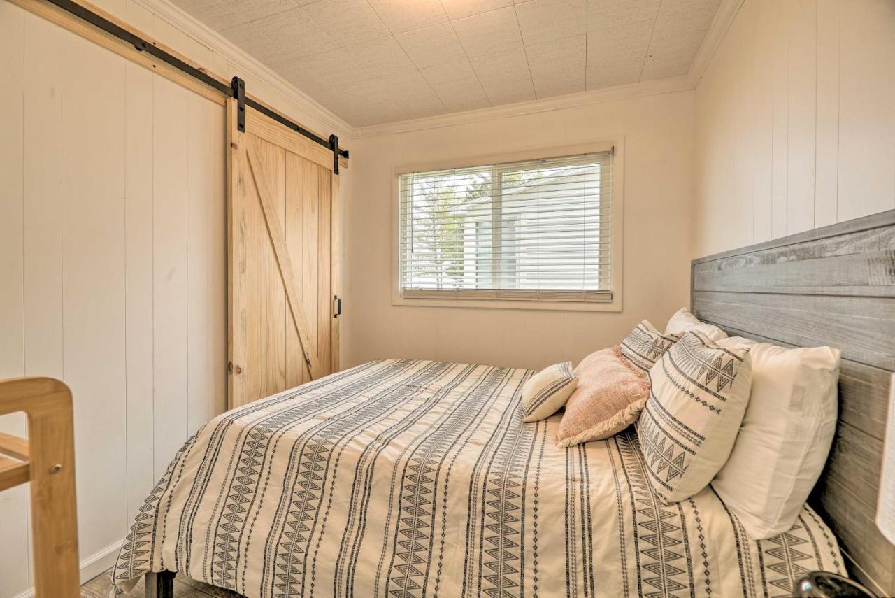 Lakefront Cottage Near Wineries And State Parks! Mears Exteriér fotografie