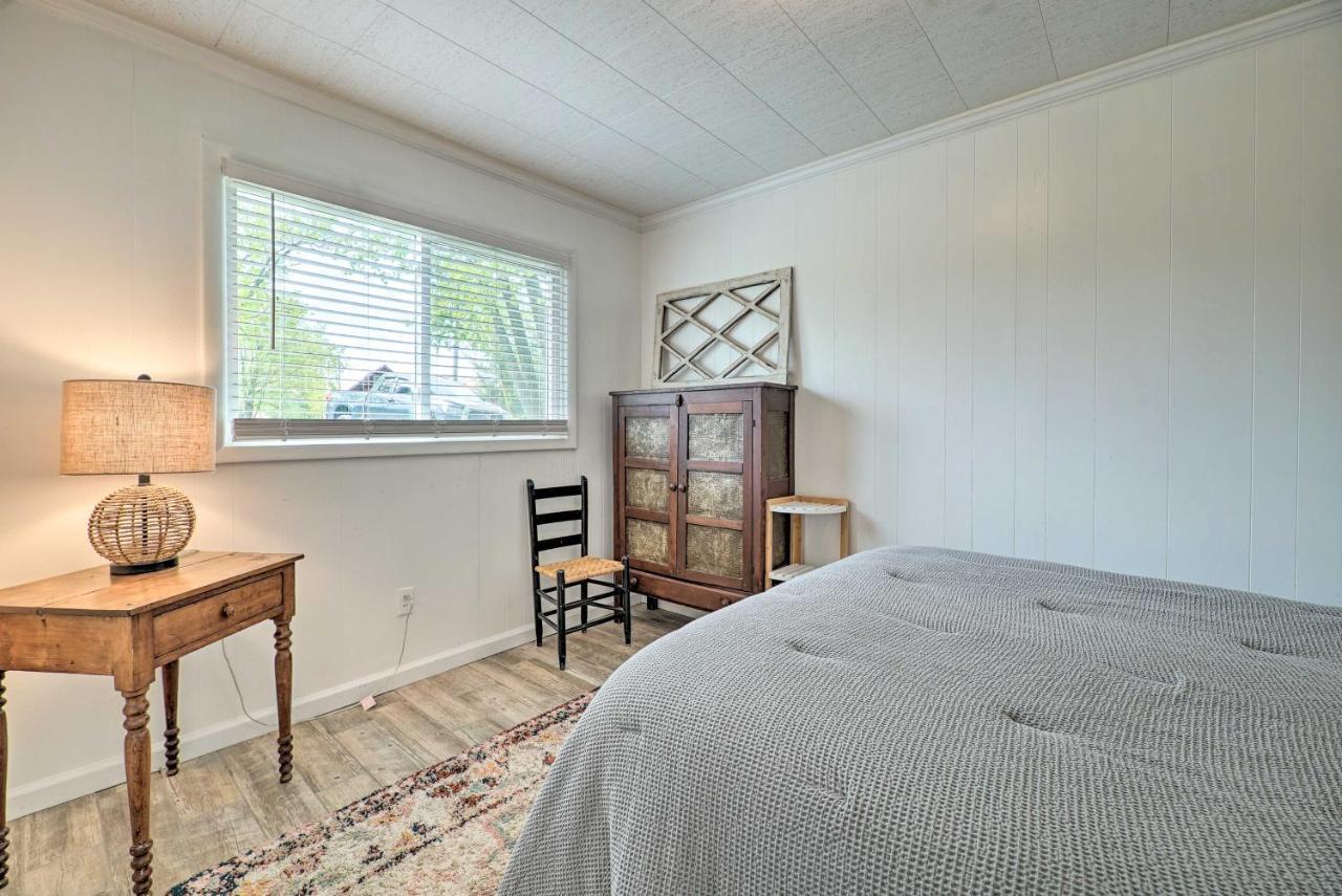 Lakefront Cottage Near Wineries And State Parks! Mears Exteriér fotografie
